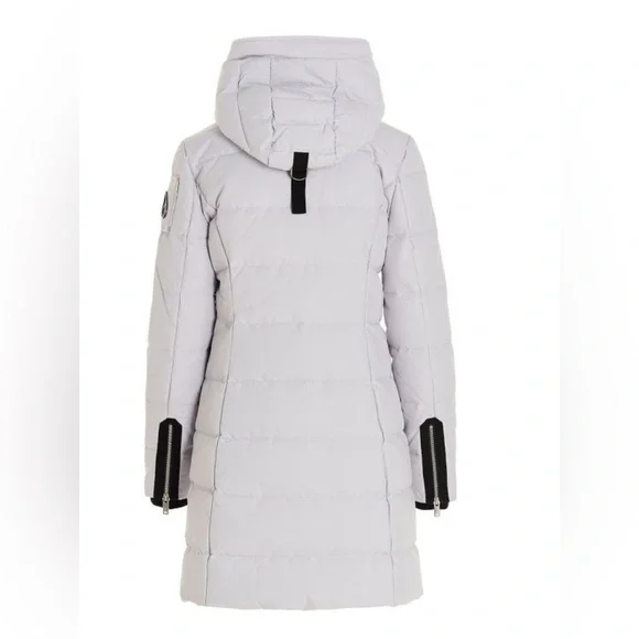 Brand-New Moose Knuckles Winter Jacket - Women’s Size S with Simon’s dust bag ! - Picture 2 of 13